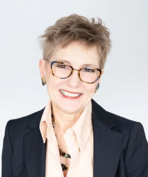Cecilia Stoeckicht, AICI CIP