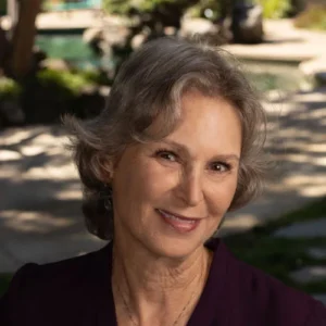 Julie Kaufman, AICI CIP