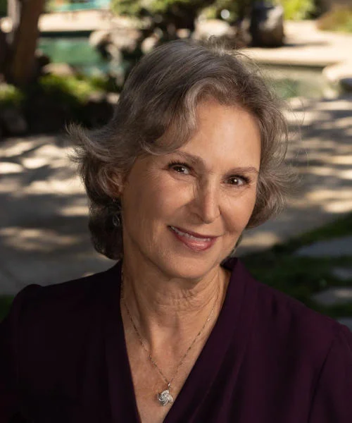 Julie Kaufman, AICI CIP
